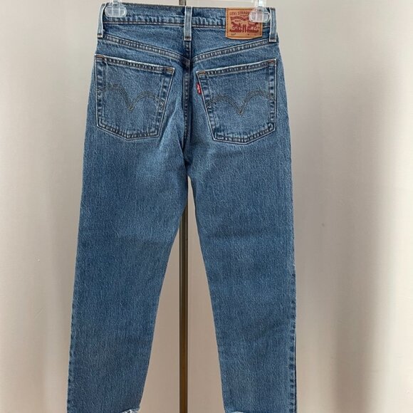 Levi's 501 High Waist Cuffed Jean Size 24 - Picture 4 of 7